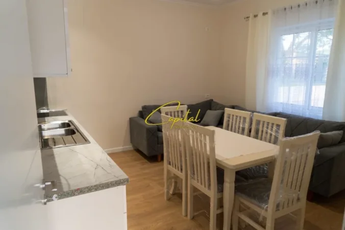 Tirane, jepet me qera Vile 3+1 Kati 1, 135m² 1.000 € (BALDUSHK)