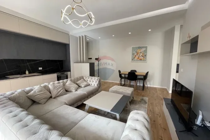 Tirane, jepet me qera apartament 1+1+Aneks+Ballkon Kati 5, 75 m² 830 € (Kompleksi Delijorgji)