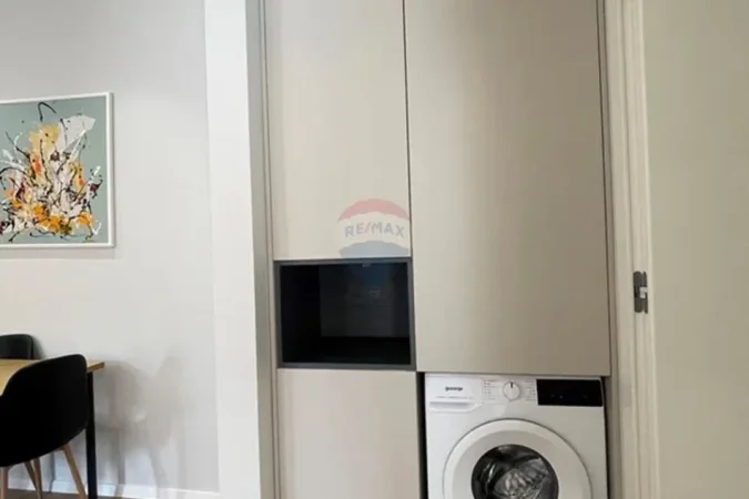 Tirane, jepet me qera apartament 1+1+Aneks+Ballkon Kati 5, 75 m² 830 € (Kompleksi Delijorgji)