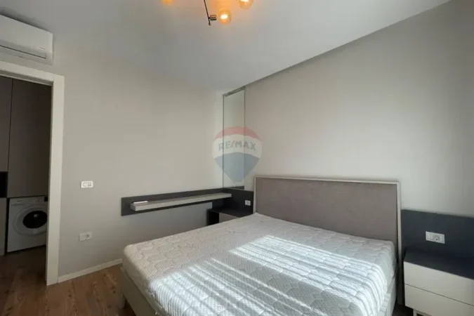 Tirane, jepet me qera apartament 1+1+Aneks+Ballkon Kati 5, 75 m² 830 € (Kompleksi Delijorgji)