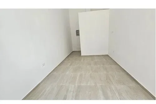 Tirane, jepet me qera dyqan Kati 0, 20 m² 350 €