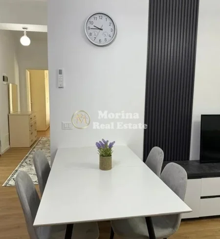 Tirane, jepet me qera apartament 2+1 Kati 7, 75 m² 500 € (Ali Demi)
