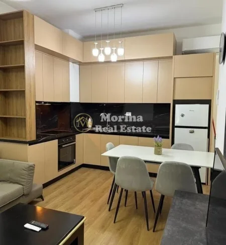 Tirane, jepet me qera apartament 2+1 Kati 7, 75 m² 500 € (Ali Demi)