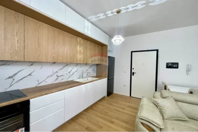 Tirane, jepet me qera apartament 1+1 Kati 6, 70 m² 700 € (Shehsi Karl Topia)