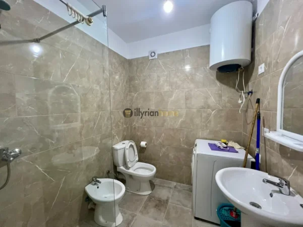 Tirane, jepet me qera 2+1+Ballkon Kati 2, 73 m² 420 € (Rruga 5 Maji)