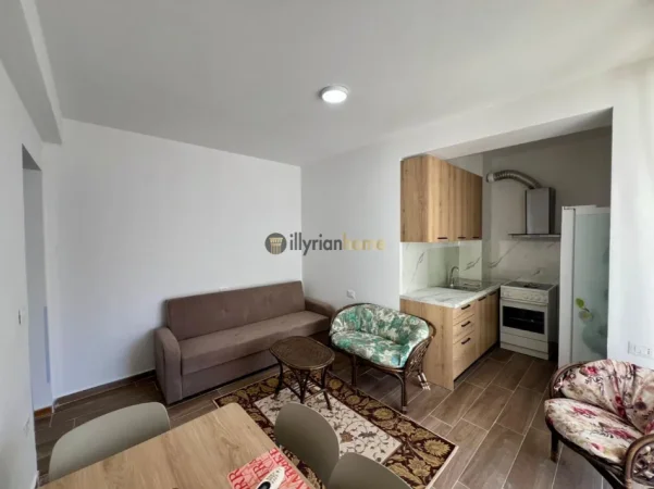 Tirane, jepet me qera 2+1+Ballkon Kati 2, 73 m² 420 € (Rruga 5 Maji)