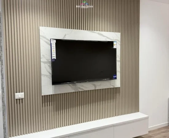 Tirane, jepet me qera apartament 1+1+Ballkon Kati 2, 81 m² 730 € (5 maji)