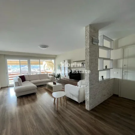 Tirane, jepet me qera apartament 2+1 Kati 2, 130 m² 1.500 € (Teg, Long Hill)