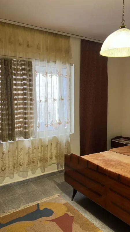 Tirane, jepet me qera apartament 1+1 Kati 6, 57 m² 420 € (Myslym Shyr)