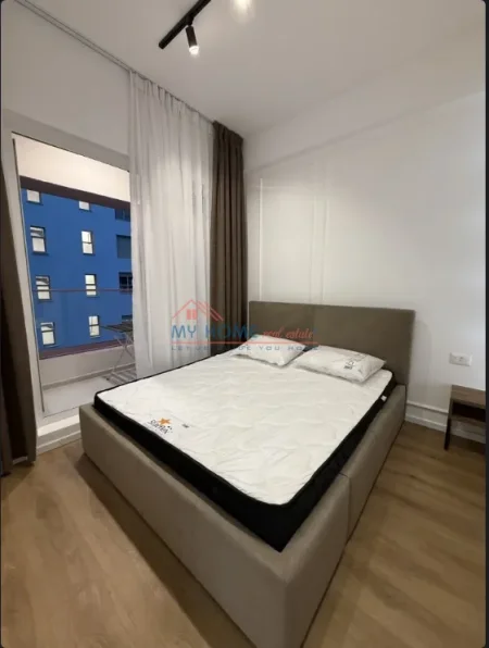 Tirane, jepet me qera apartament 1+1+Ballkon Kati 7, 55 m² 500 € (Rruga Pasho Hysa)