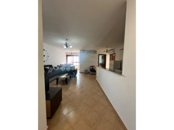 Durres, jepet me qera apartament 2+1 Kati 7, 90 m² 550 € (Vollga, Durres)