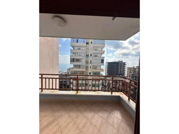 Durres, jepet me qera apartament 2+1 Kati 7, 90 m² 550 € (Vollga, Durres)