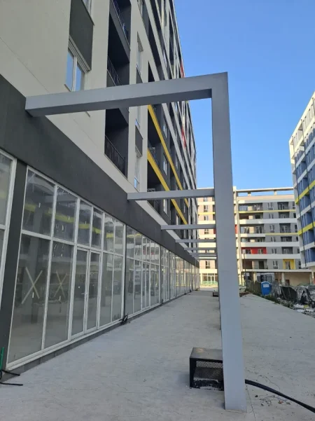 Tirane, shitet Kati 0, 102 m² 190.000 € (UNIVERS CITY)