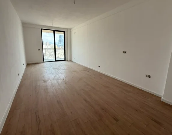 Tirane, jepet me qera zyre , 116 m² 900 € 