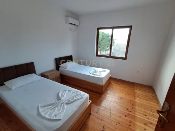 Shkoder, shitet apartament 2+1 Kati 2, 100 m² 70.000 € (udha kryq)