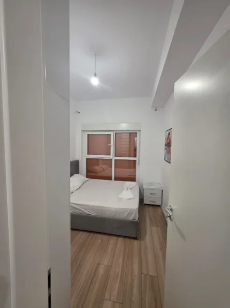 Tirane, jepet me qera apartament 1+1+Ballkon Kati 8, 52 m² 370 € (Rruga Pasho Hysa)