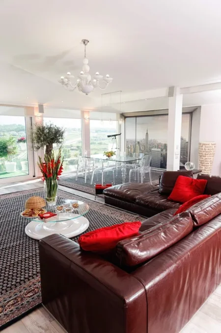 Tirane, shes penthouse 2+1 Kati 6, 203 m² 650.000 € (liqeni i thate)