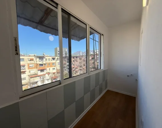 Tirane, shitet apartament 1+1 Kati 5, 58 m² 93.000 € (Kongresi i Manastirit)