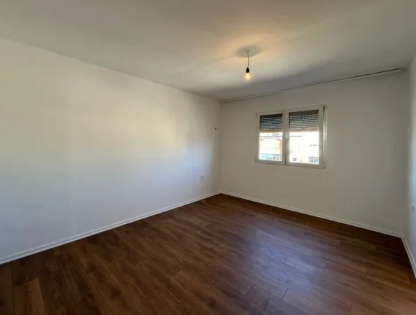 Tirane, shitet apartament 1+1 Kati 5, 58 m² 93.000 € (Kongresi i Manastirit)