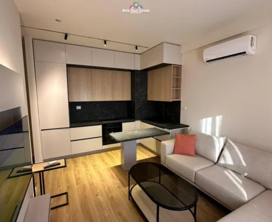 Tirane, jepet me qera apartament 1+1+Ballkon Kati 7, 70 m² 490 € (pasho hysa)