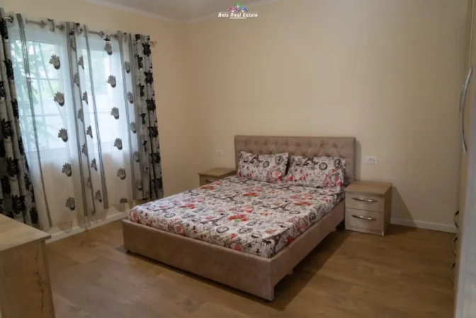 Tirane, jepet me qera Vile 2+1 Kati 1, 120 m² 1.000 € (Baldushk)