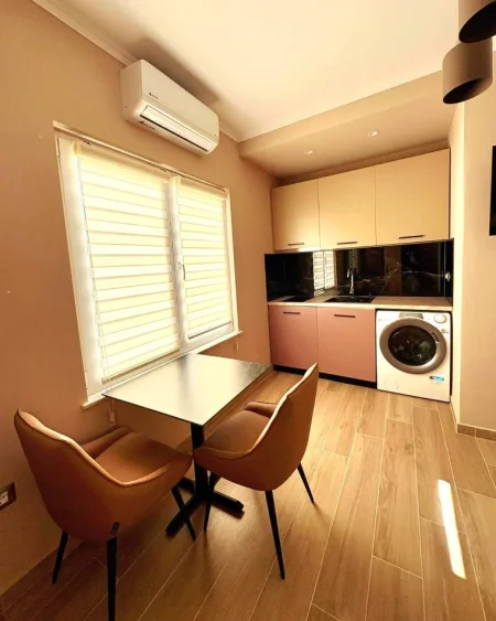 Tirane, shitet apartament 1+1 , 61 m² 209.000 € 