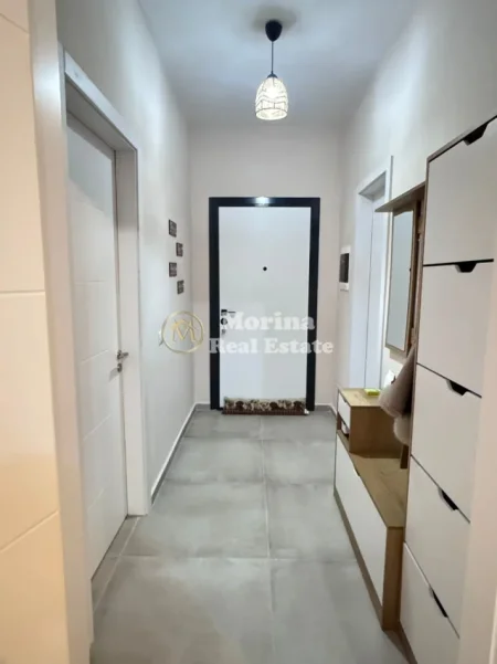 Tirane, jepet me qera apartament 1+1 Kati 5, 75 m² 400 € (Paskuqan)