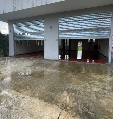 Tirane, jepet me qera magazine Kati 1, 120 m² 600 € (Peze-Helmes,Tirane)