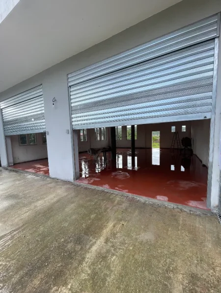 Tirane, jepet me qera magazine Kati 1, 120 m² 600 € (Peze-Helmes,Tirane)