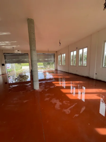 Tirane, jepet me qera magazine Kati 1, 120 m² 600 € (Peze-Helmes,Tirane)