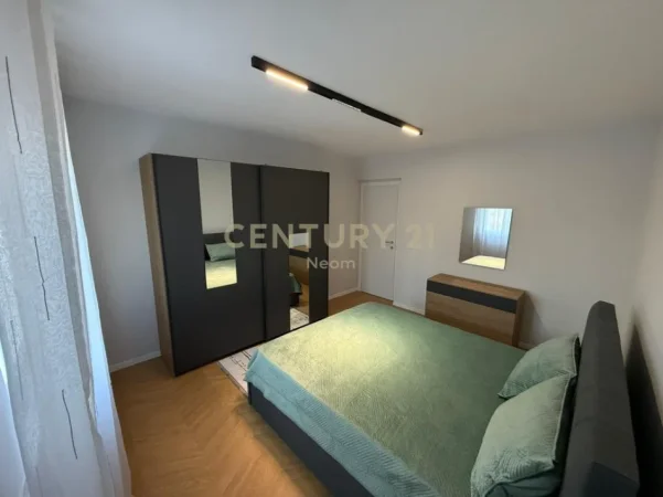 Tirane, shitet apartament 1+1 Kati 4, 53 m² 149.000 € (Selvia)