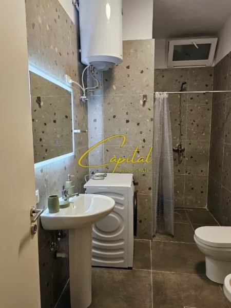Tirane, jepet me qera apartament 2+1 Kati 6, 100 m² 600 € (5 MAJI)