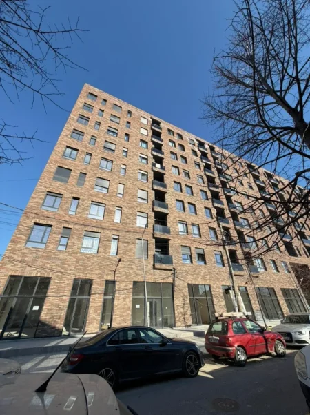 Tirane, shitet apartament 3+1 Kati 2, 121 m² 181.350 € (arb&amp;trans)