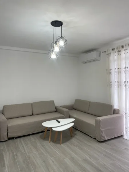 Tirane, jap me qera apartament 3+1+Ballkon Kati 2, 120 m² 550 € 
