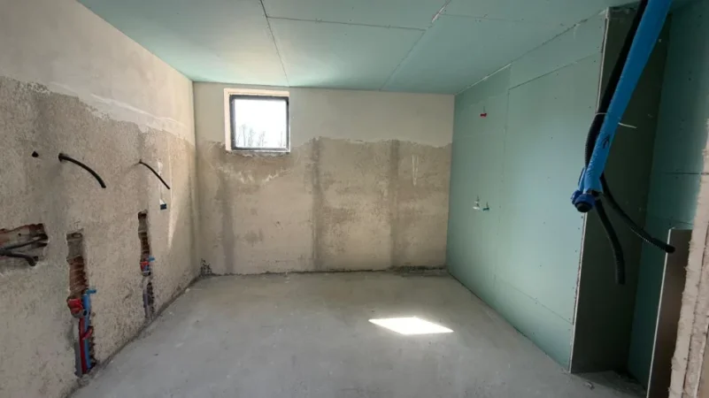 Tirane, shitet Vile 3 Katshe Kati 0, 297 m² 750.000 € (Farke)