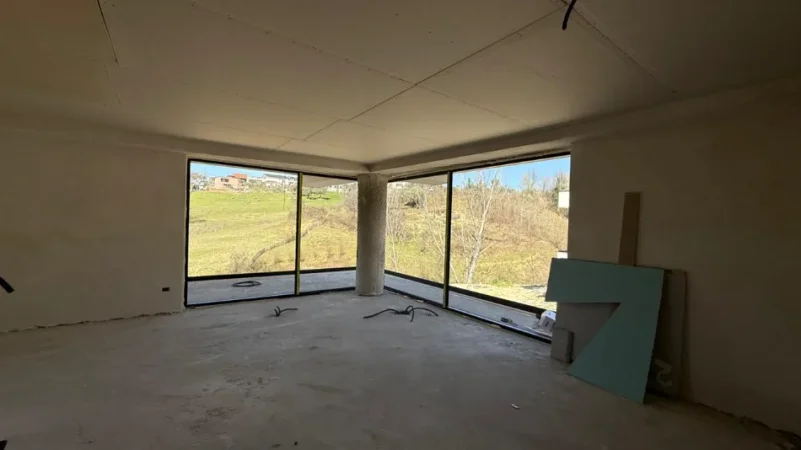 Tirane, shitet Vile 3 Katshe Kati 0, 297 m² 750.000 € (Farke)
