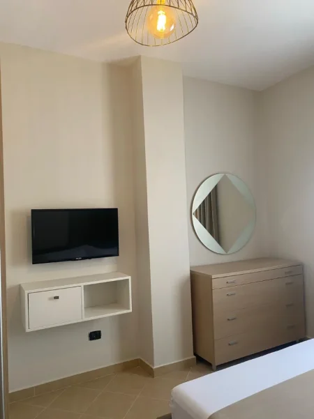 Durres, jepet me qera apartament 1+1 Kati 6, 70 m² 450 €