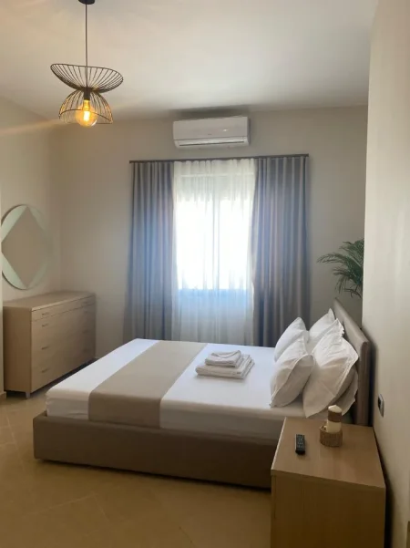 Durres, jepet me qera apartament 1+1 Kati 6, 70 m² 450 €