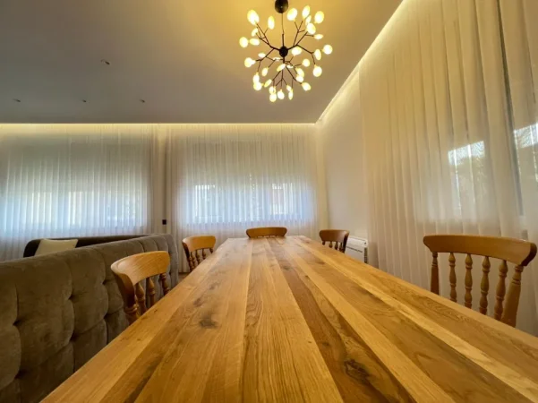 Tirane, shitet Vile 3 Katshe , 695.000 € 