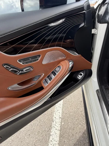 Kanada, shes makine 2016 Mercedes-Benz S63 AMG Coupe Benzin, e bardhë automatik Klima 47.000 €