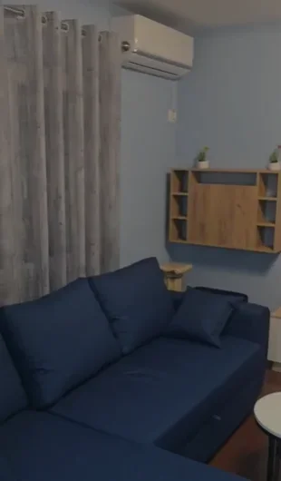 Jepet me qira apartament 1+1, 550 Euro ,rruga e Durresit