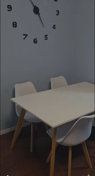 Jepet me qira apartament 1+1, 550 Euro ,rruga e Durresit