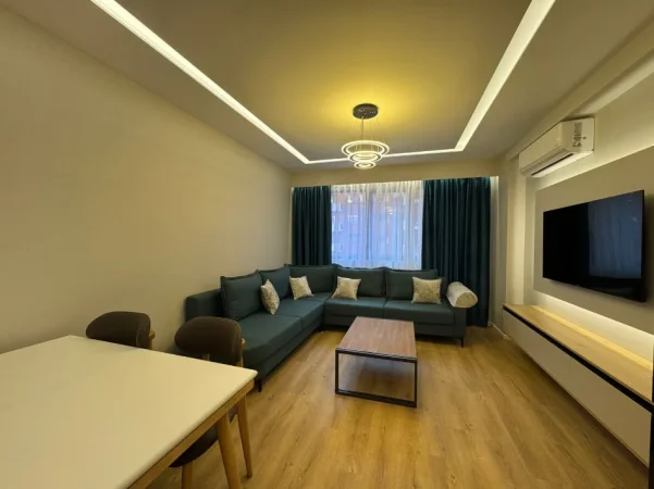 Tirane, jepet me qera apartament 1+1+Ballkon Kati 3, 70 m² 550 € 