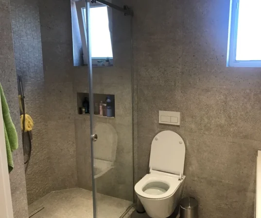 Tirane, jepet me qera apartament 1+1 Kati 4, 60 m² 700 € (Myslym Shyri)