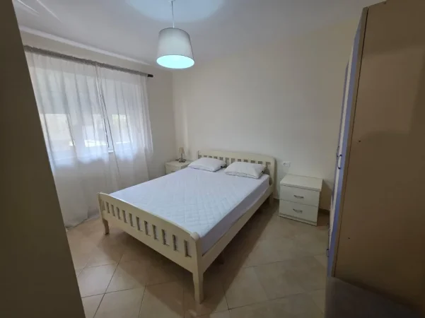Tirane, jepet me qera apartament 1+1 Kati 2, 70 m² 450 € (Shkolla e Baletit)