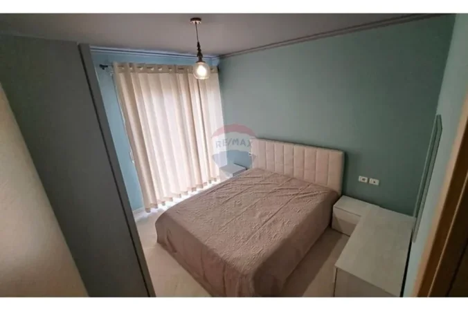 Tirane, jepet me qera apartament , 81 m² 651 € 