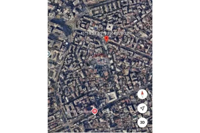 Tirane, jepet me qera dyqan , 61 m² 570 € 