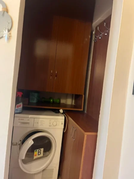 Tirane, jepet me qera apartament 2+1 Kati 3, 80 m² 650 € (Myslym Shyri)