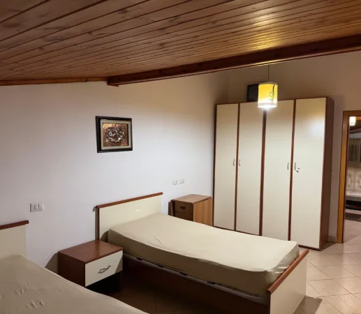 Tirane, jepet me qera apartament 1+1+Aneks+Ballkon 3, 60 350 (fresku)