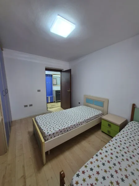 Shitet 2+1+ballkon, 189.900 Shkolla Baletit (Rruga Pjeter Budi)